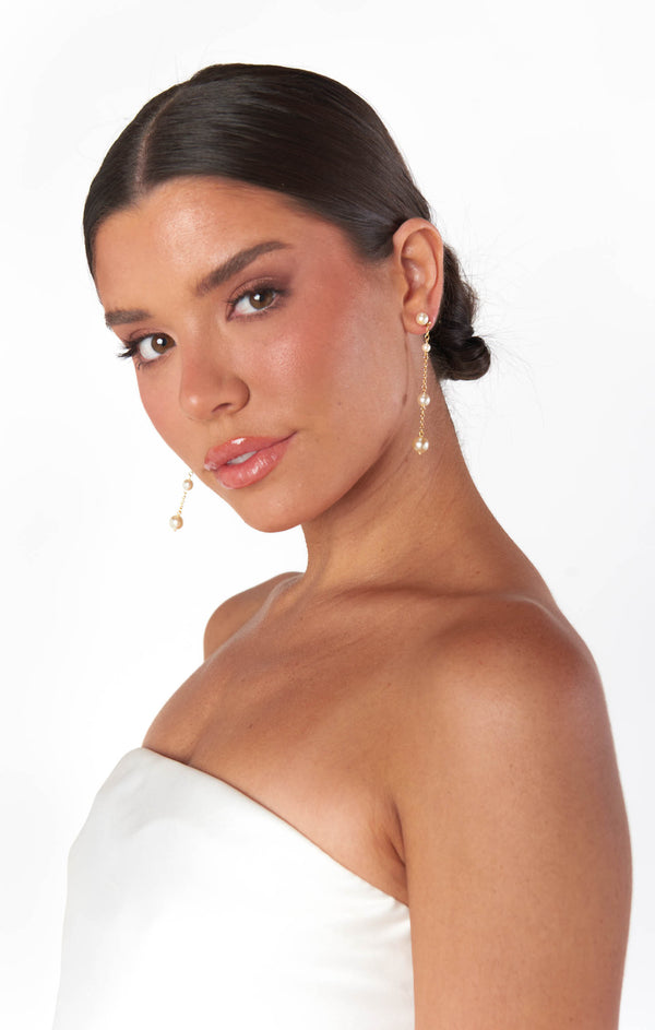 Faithy Jewels Charlotte Earrings ~ Gold/Pearl – Show Me Your Mumu