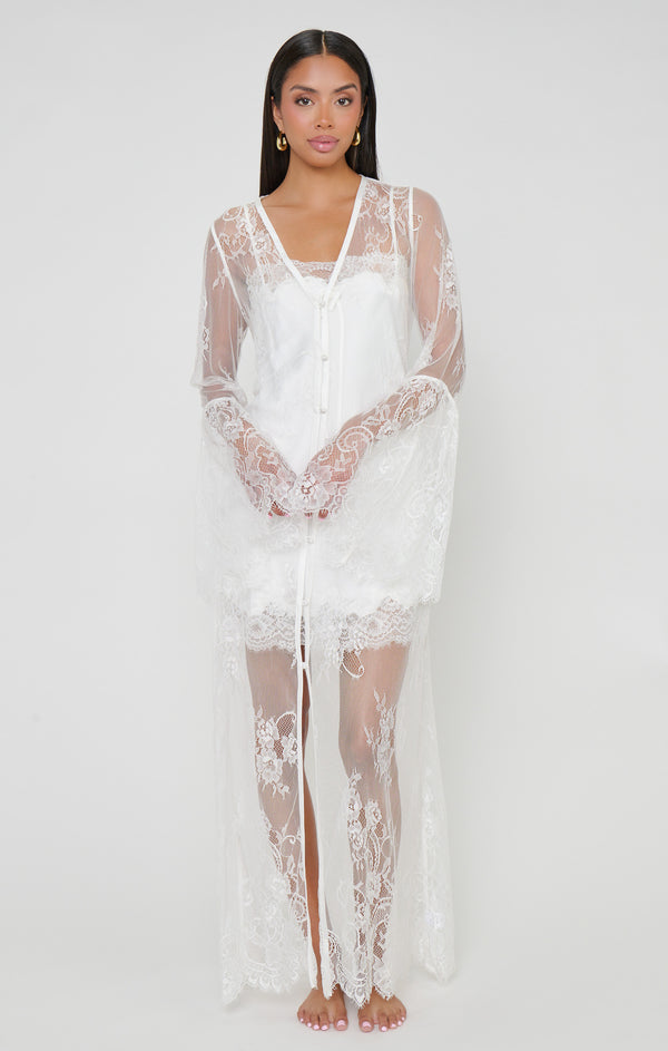 Alana Robe ~ White Lace – Show Me Your Mumu
