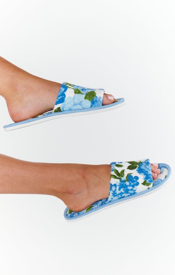 Freshen Up Slippers ~ Cottage Floral Blue Terry – Show Me Your Mumu