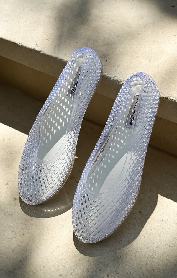 Steve Madden Gyzmo Jelly Flat Clear