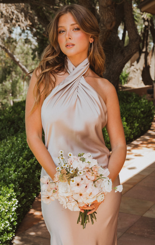 Bridesmaid Fabric Swatch ~ Show Me The Ring Luxe Satin – Show Me Your Mumu