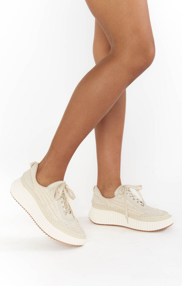 Dolce Vita Dolen Sneaker ~ Sandstone – Show Me Your Mumu