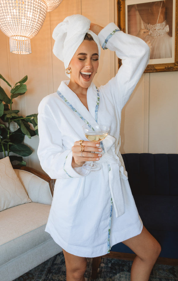 Freshen Up Robe White Terry – Show Me Your Mumu