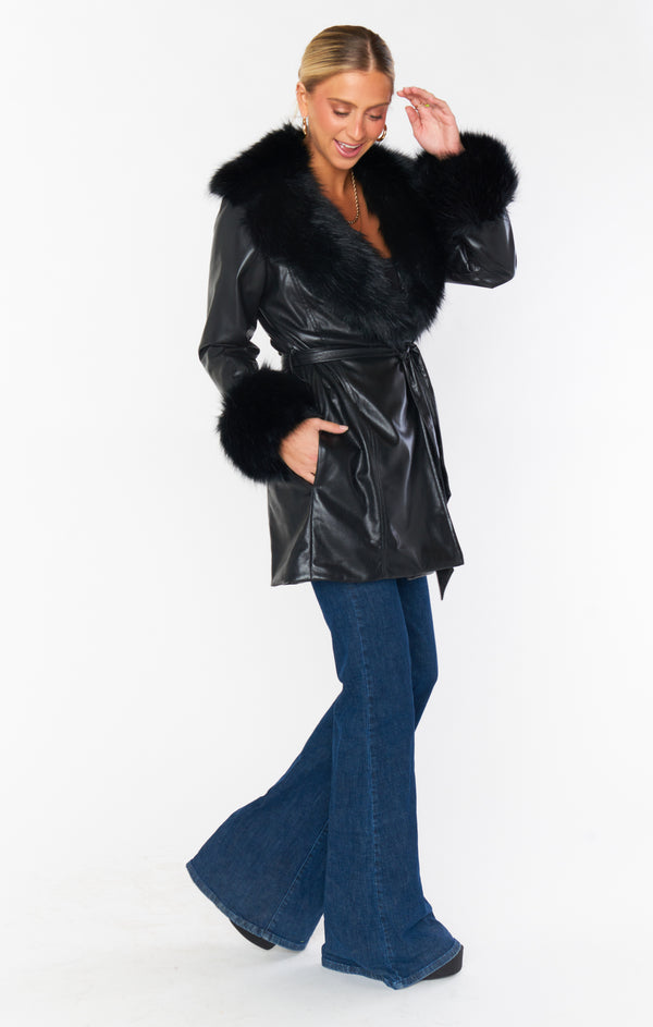 Lane Fur Coat – THE TOÉ