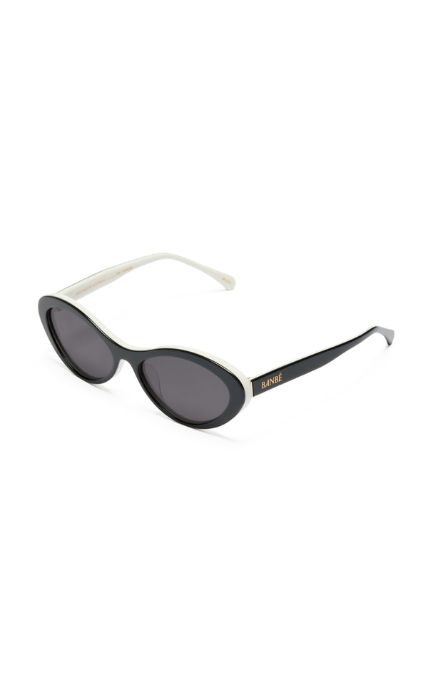Banbé Eyewear The Ferragni Sunglasses ~ Black/Ivory – Show Me Your Mumu Banbé Eyewear The Ferragni Sunglasses ~ Black/Ivory – Show Me Your Mumu