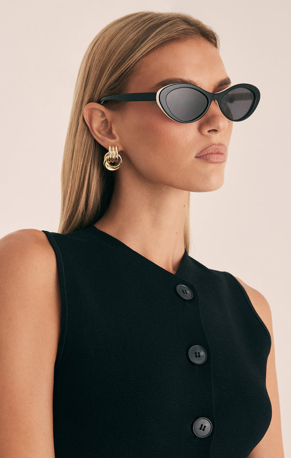 Banbé Eyewear The Ferragni Sunglasses ~ Black/Ivory – Show Me Your Mumu Banbé Eyewear The Ferragni Sunglasses ~ Black/Ivory – Show Me Your Mumu