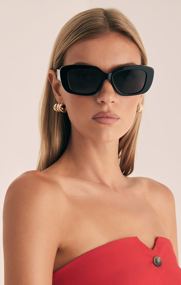 Banbè Eyewear The Illiana Sunglasses ~ Black – Show Me Your Mumu