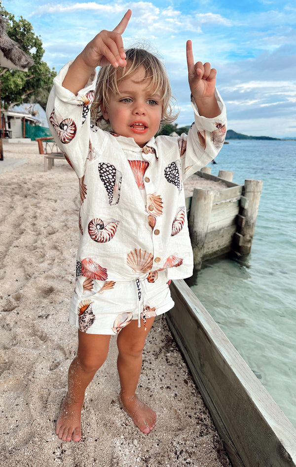 Lil Easy Shorts ~ Shell Linen – Show Me Your Mumu Lil Easy Shorts ~ Shell Linen – Show Me Your Mumu