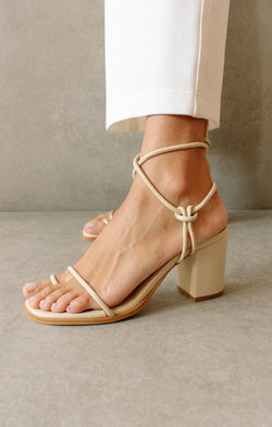 Alohas Grace Wrap Up Heel ~ Corn Ivory