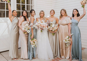 mumu-weddings/when-to-order-bridesmaid-dresses
