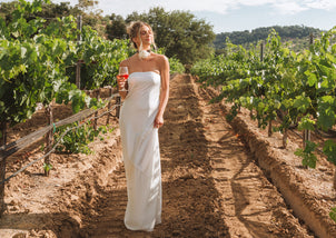 mumu-weddings/engagement-party-outfits