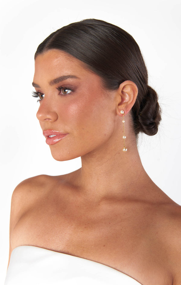 Faithy Jewels Charlotte Earrings ~ Gold/Pearl – Show Me Your Mumu