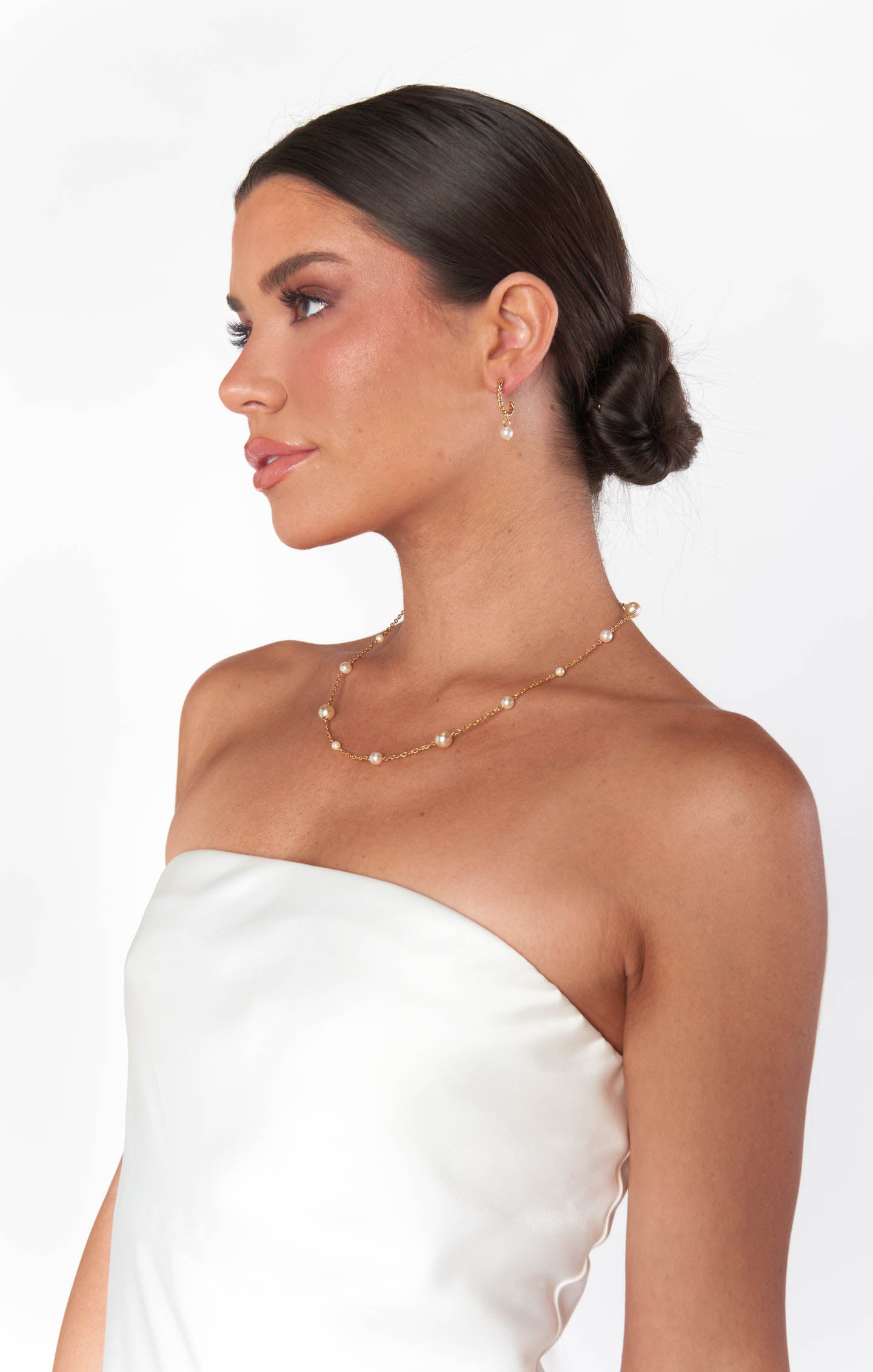 Faithy Jewels Charlotte Necklace ~ Gold/Pearl – Show Me Your Mumu Faithy Jewels Charlotte Necklace ~ Gold/Pearl – Show Me Your Mumu