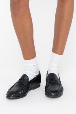 Matisse Carlton Loafer ~ Black