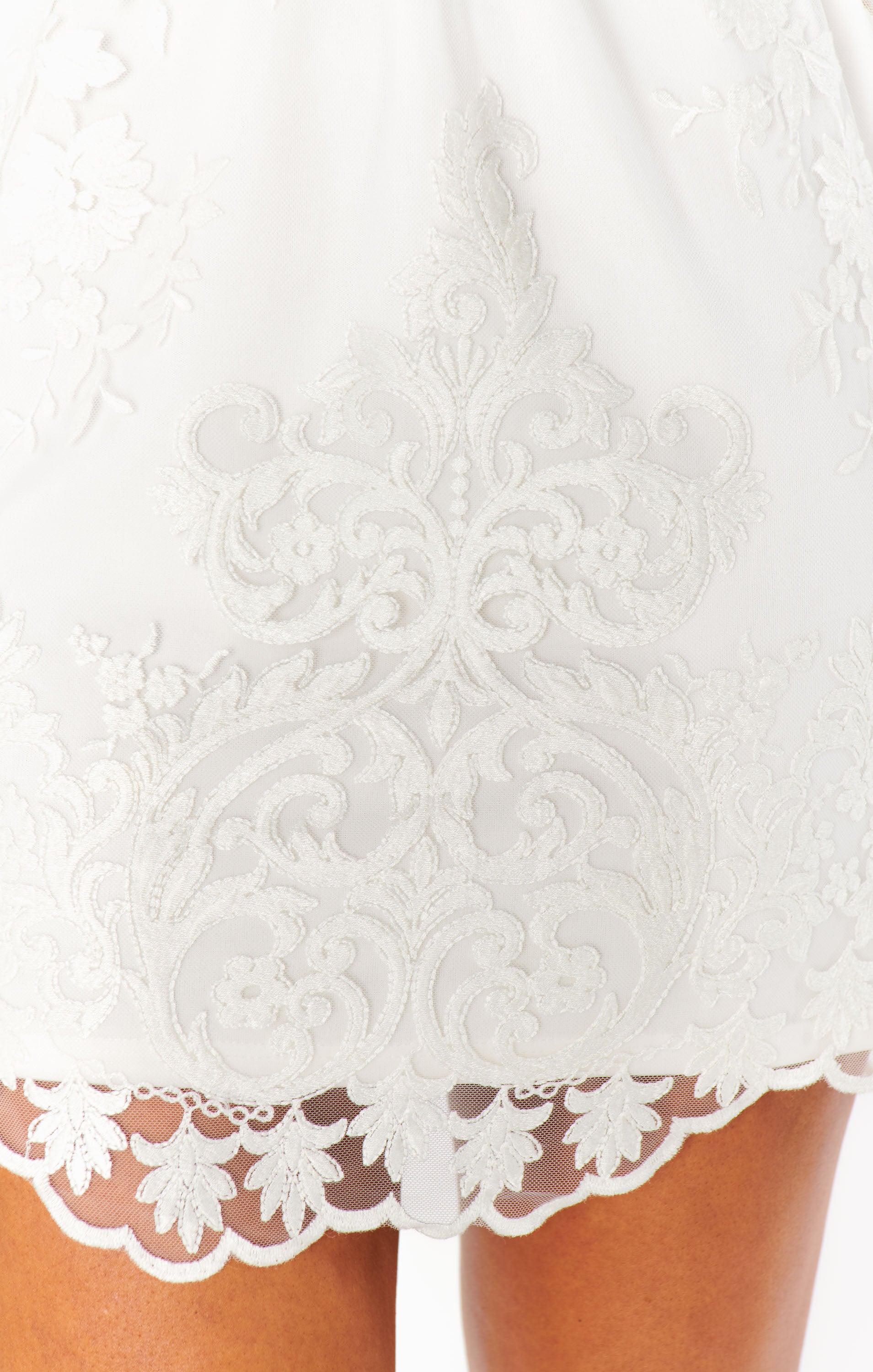 sweetheart neckline lace wedding dress with sleeves Sweetheart Neckline Wedding Dress with Long Sleeves - Long Sleeve Wedding Dress main image 1