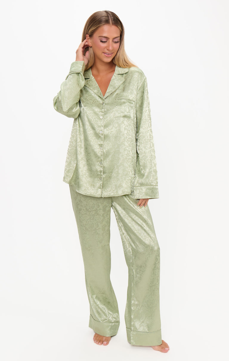 Classic PJ Set ~ Ski Postcard Silky