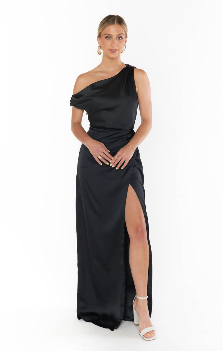 show me your mumu cocktail dress Jodie Dress, in Black Luxe Satin, Size: 3X | Grand black velevt shawl set (D-10) Shirred bodice Cote d'Azur Vintage Style Color:Blushing Bride Bouquet