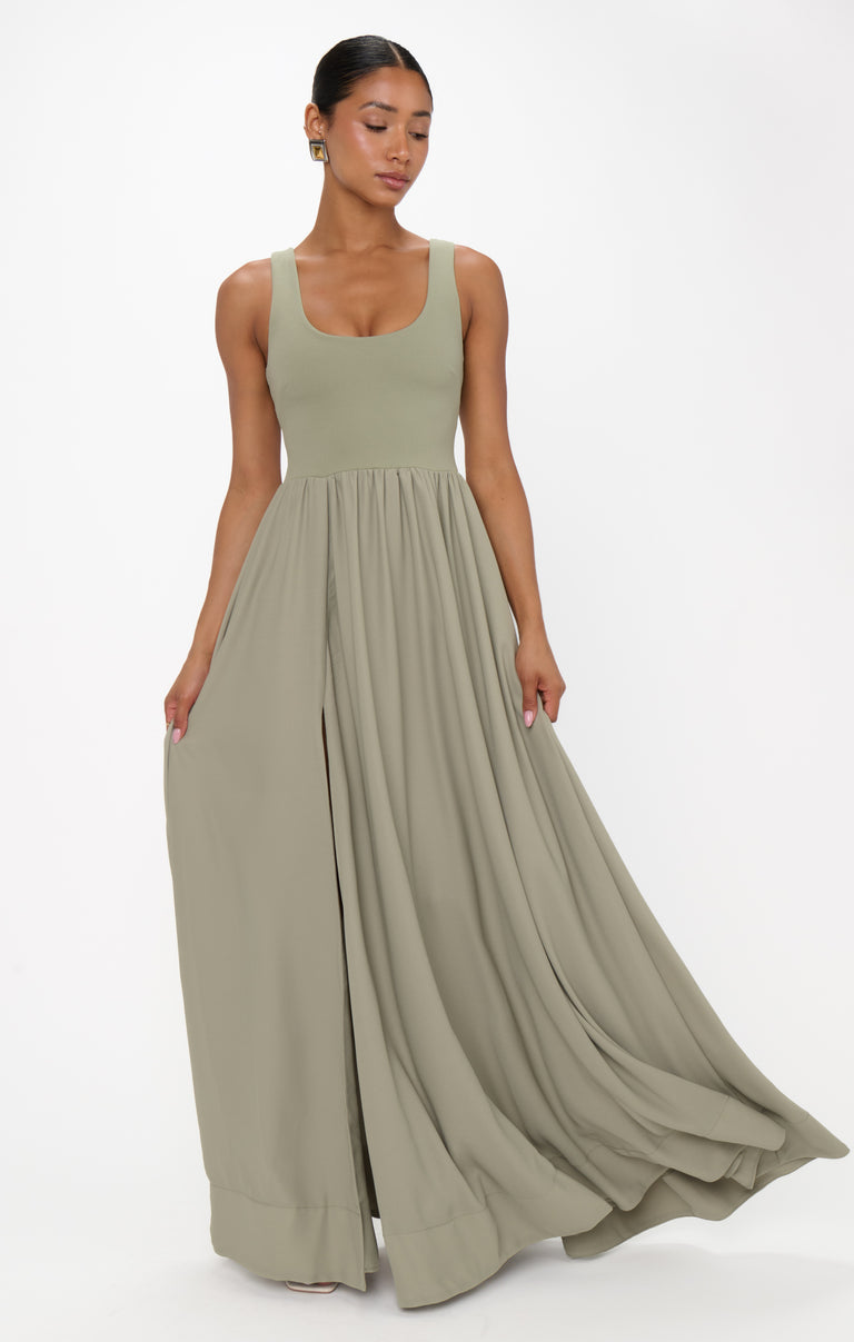 Harper Maxi Dress, in Moss Green Crisp, Size: 2XL | Show Me Your Mumu