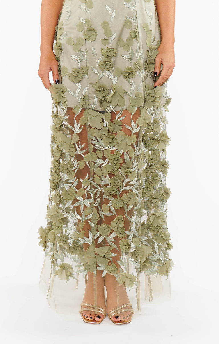Stephanie Dress, in Moss Green 3D Floral, Size: Medium | Show Me Your Mumu | Bridesmaid Dresses & Wedding Attendee Dress Stephanie Dress, in Moss Green 3D Floral, Size: Medium | Show Me Your Mumu | Bridesmaid Dresses & Wedding Attendee Dress