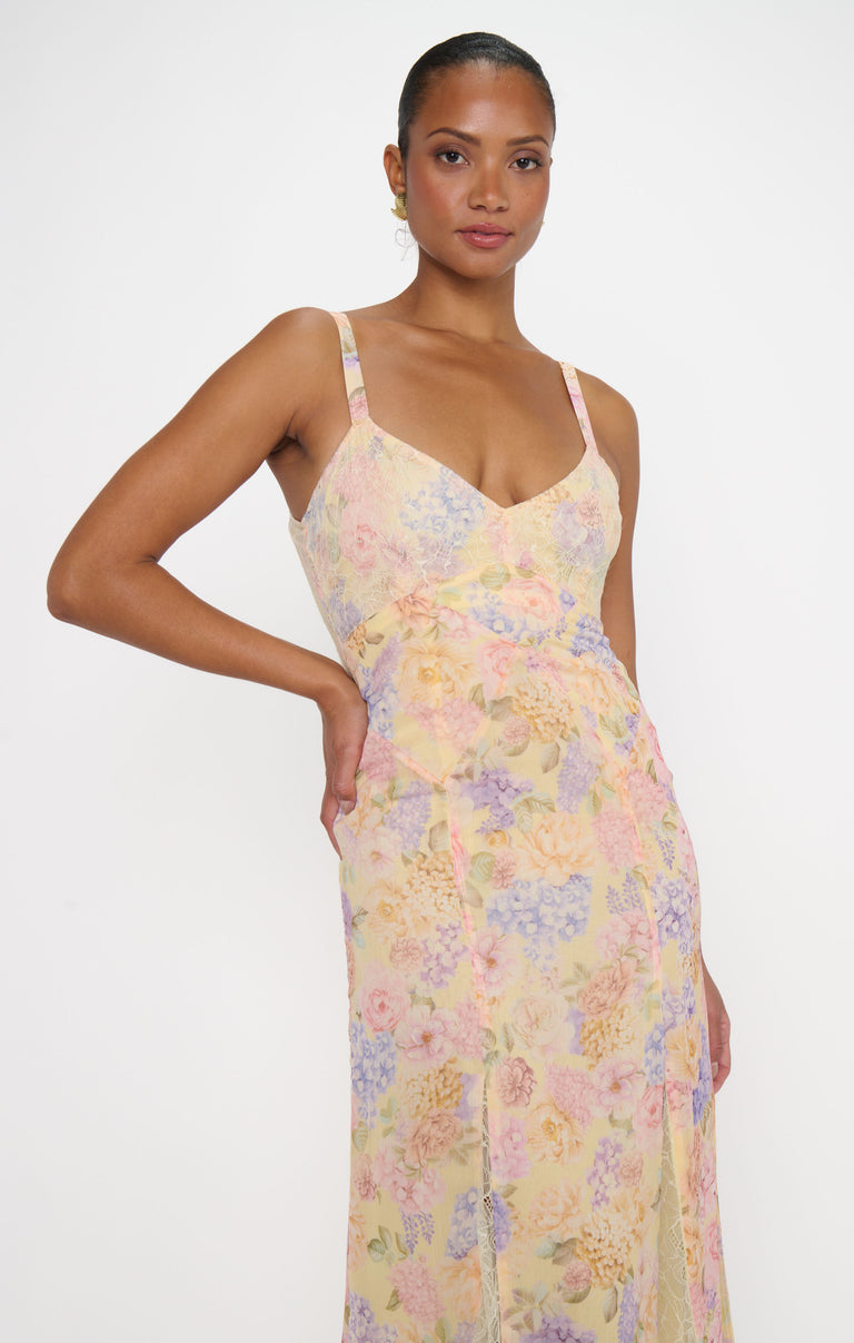 Amber Maxi Dress, in Pale Yellow Blooms, Size: XL | Show Me Your Mumu Amber Maxi Dress, in Pale Yellow Blooms, Size: XL | Show Me Your Mumu