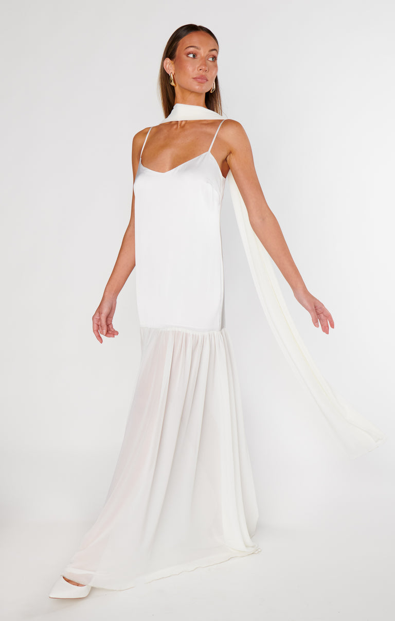 dalary maxi dress Show Me Your Mumu Dalia in White halter mermaid dress little black t-shirt dress Length measures 57” from Size:Xxlarge