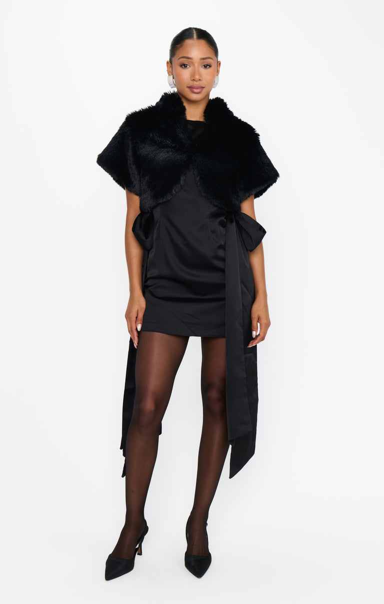 Broadway Shrug, in Black Faux Fur, Size: 2XL | Show Me Your Mumu Broadway Shrug, in Black Faux Fur, Size: 2XL | Show Me Your Mumu
