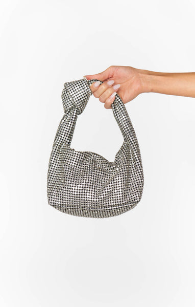 ★NlCK&NLCOLE★ NICOLE GLOSSY SHOULDER KNOT BAG_SILVER MUSINSA | NICK&NICOLE NICOLE GLOSSY SHOULDER KNOT BAG_SILVER