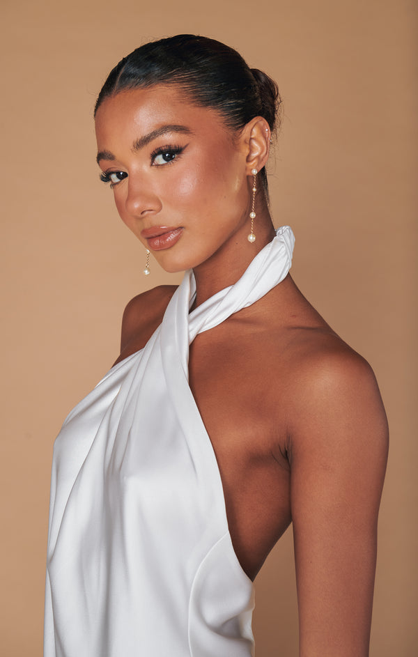 Faithy Jewels Charlotte Earrings ~ Gold/Pearl – Show Me Your Mumu Faithy Jewels Charlotte Earrings ~ Gold/Pearl – Show Me Your Mumu