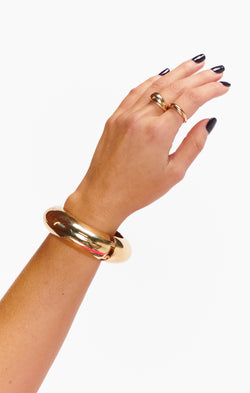 Celina Large Bangle ~ Gold