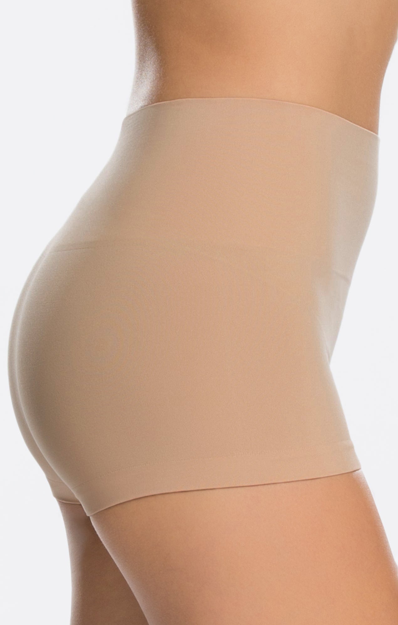 SPANX Everyday Shaping Panties Thong in Toasted Oatmeal
