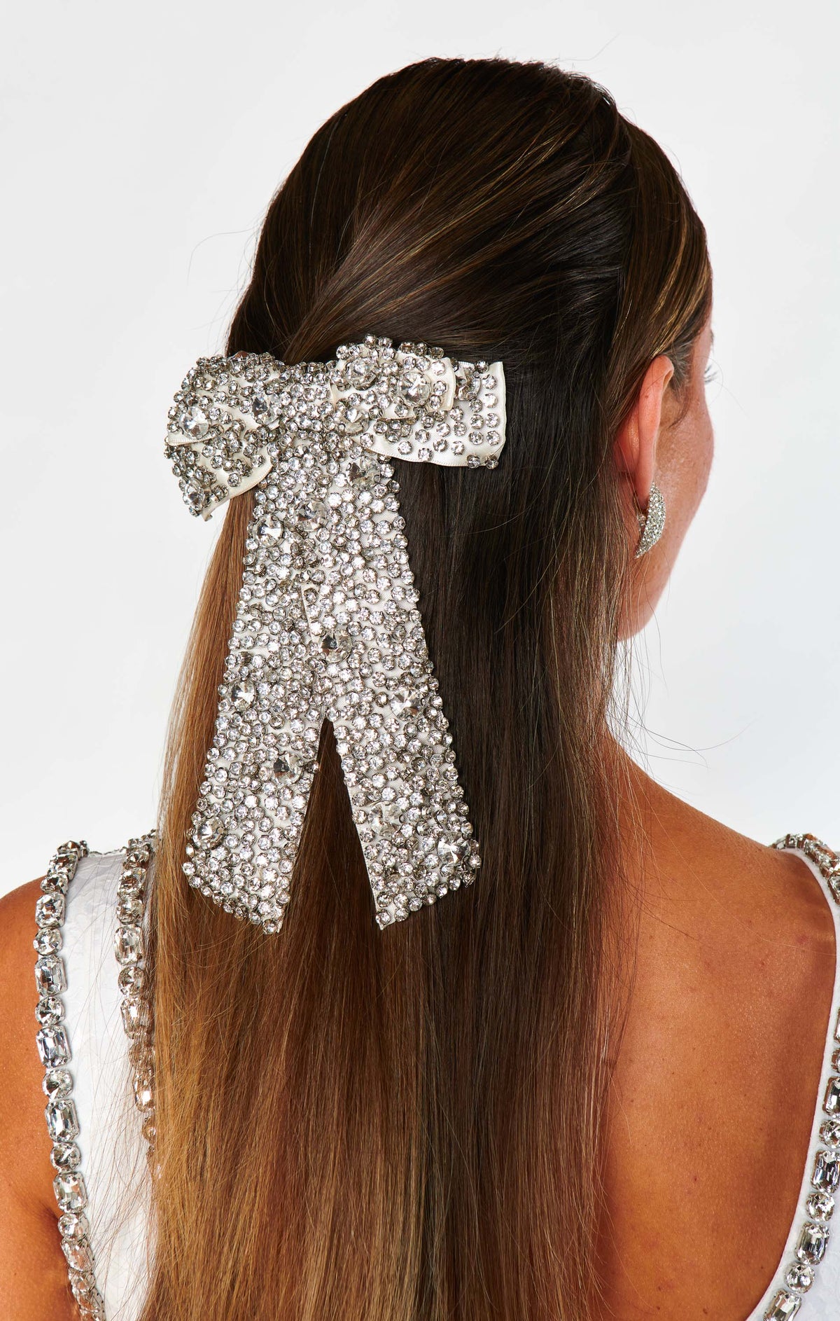 New Silver Crystal Bow Barrette ✨✨?? SASHA CRYSTAL BOW BARRETTE – The Loft Bridal main image 2