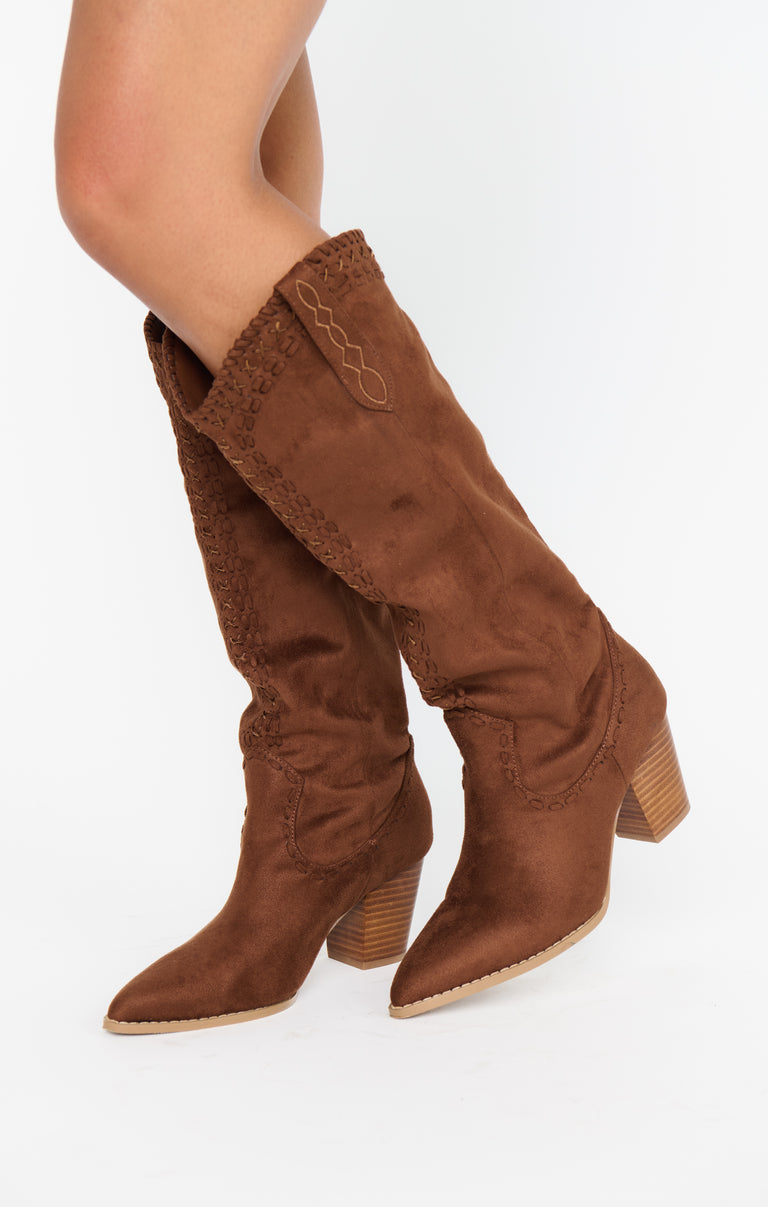 Billini Finley Cowboy Boot ~ Camel