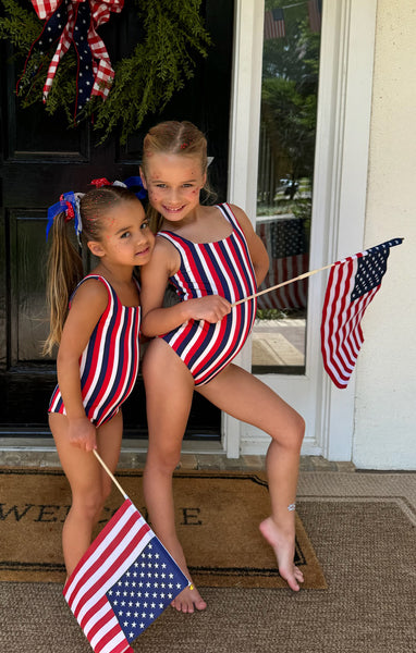 ワンピース kiss the club line layered mini onepiece kiss the club line layered mini onepiece