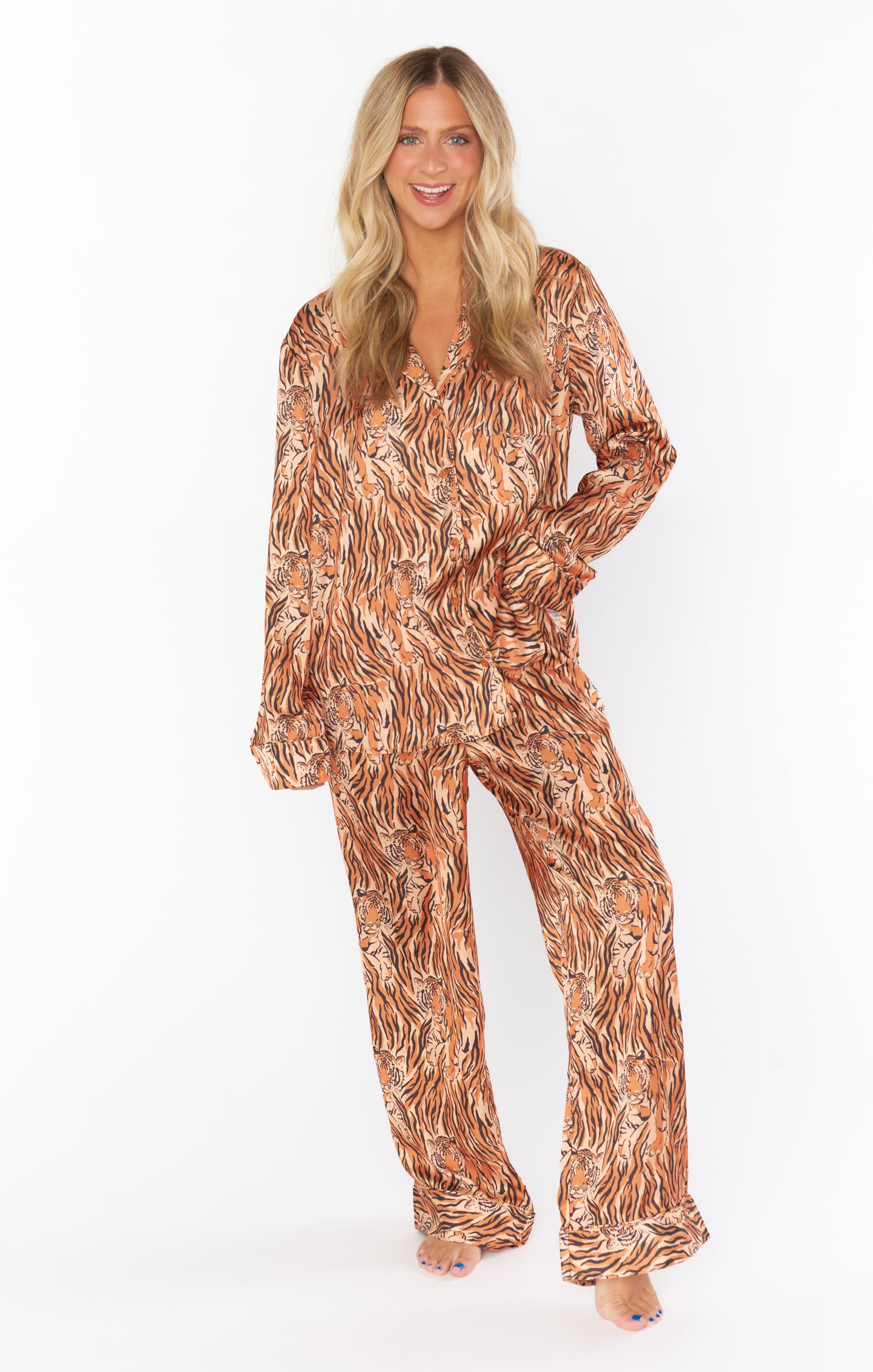 Brosloth Women's Silk Satin Pajamas Pjs Sets Cute Tiger Pattern Two Piece  Loungewear Set Button Up Pajamas Sleepwear Black : : Clothing