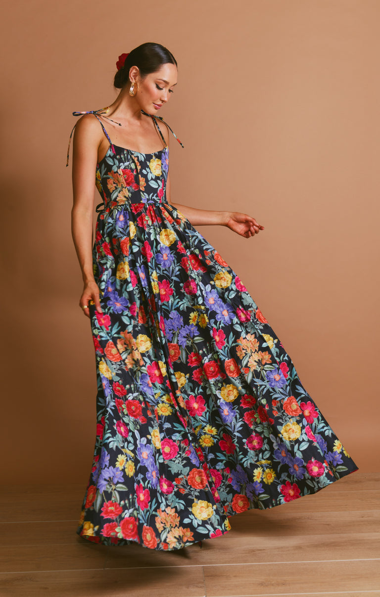 streetstylestore the juliet maxi dress product info and reviews Juliet Maxi Dress, in Charm Peony Black Taffeta, Size: Small | Show Me Your Mumu