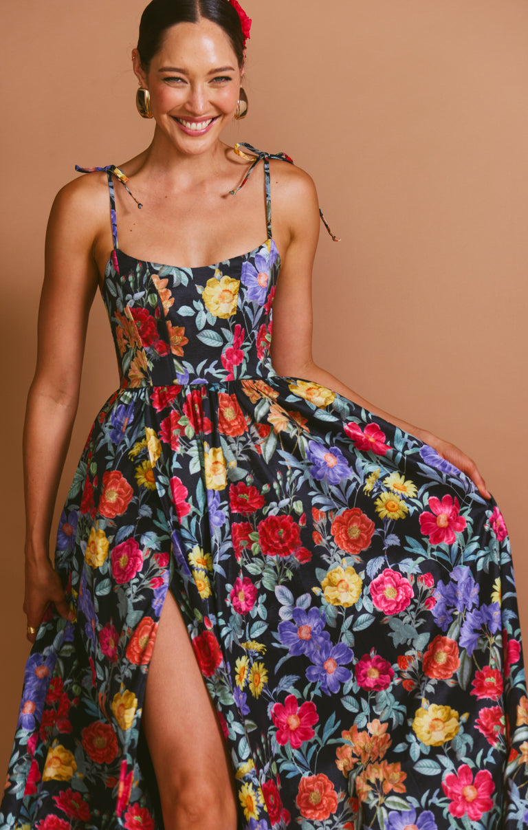 juliet maxi dress flower shop Juliet Maxi Dress, in Charm Peony Black Taffeta, Size: Small | Show Me Your Mumu
