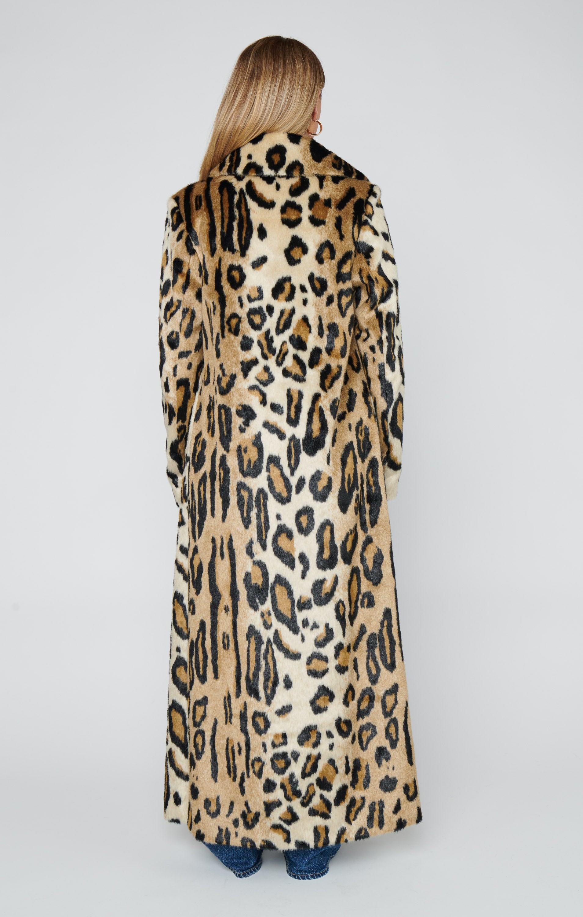 s*i様 fluffy fur volume coat notre emor NOTRE emor fluffy fur volume coat - メルカリ