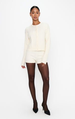 Throw On Shorts ~ Snow Cable Knit