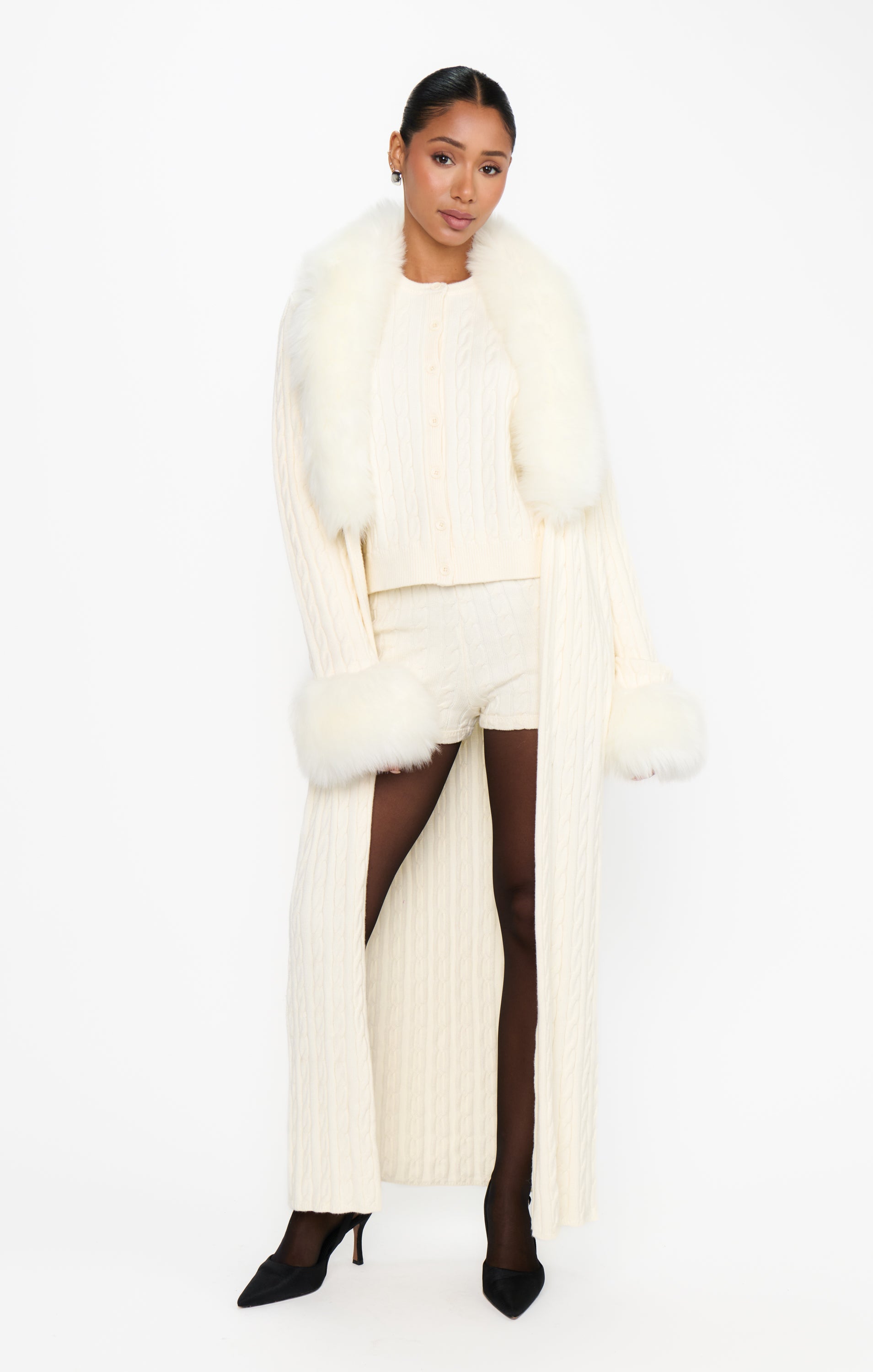 Stormi Cardigan ~ Snow Cable Knit with Faux Fur – Show Me Your Mumu