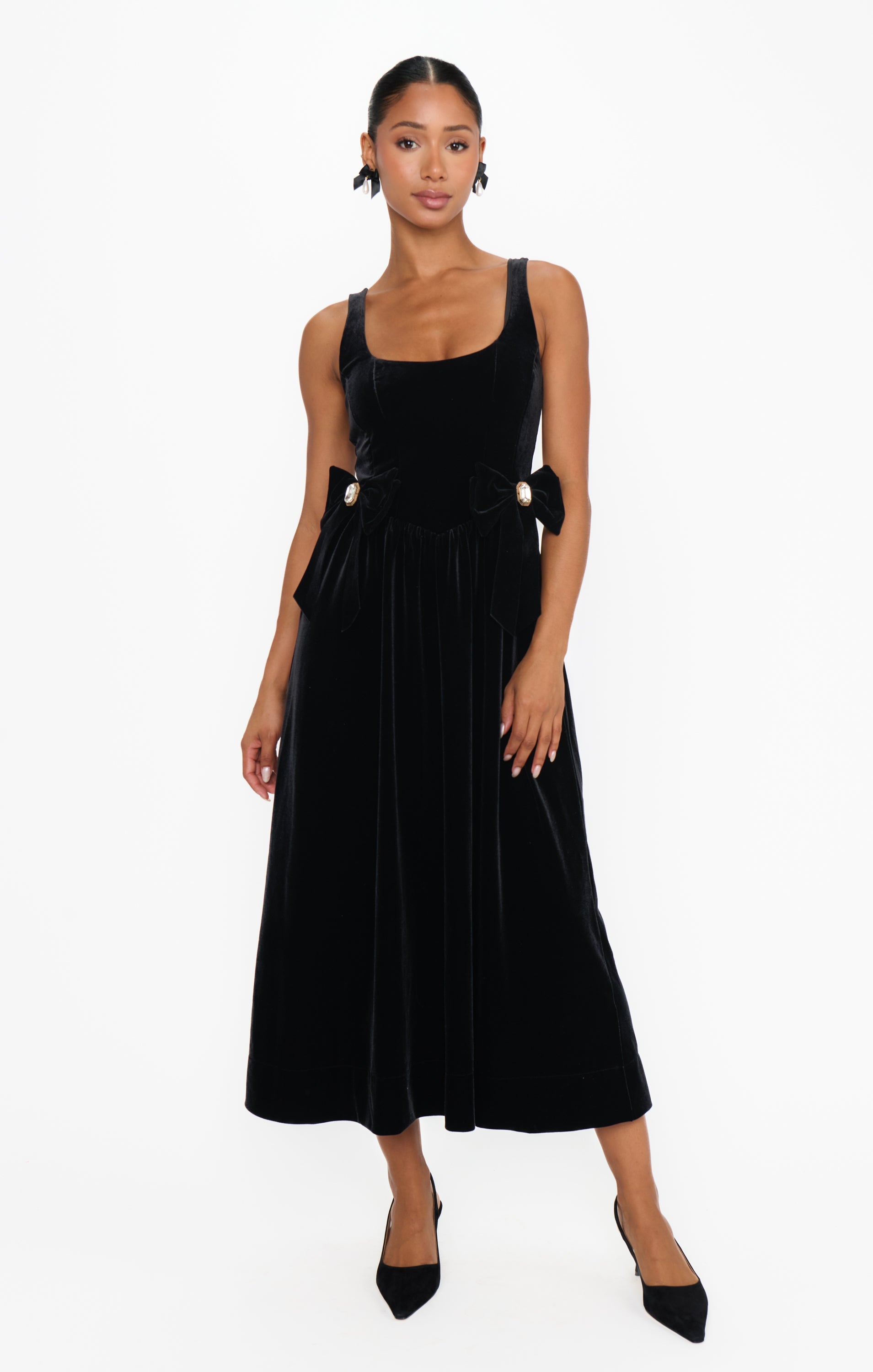 Ricci Midi Dress, in Black Velvet, Size: Medium | Show Me Your Mumu Ricci Midi Dress, in Black Velvet, Size: Medium | Show Me Your Mumu