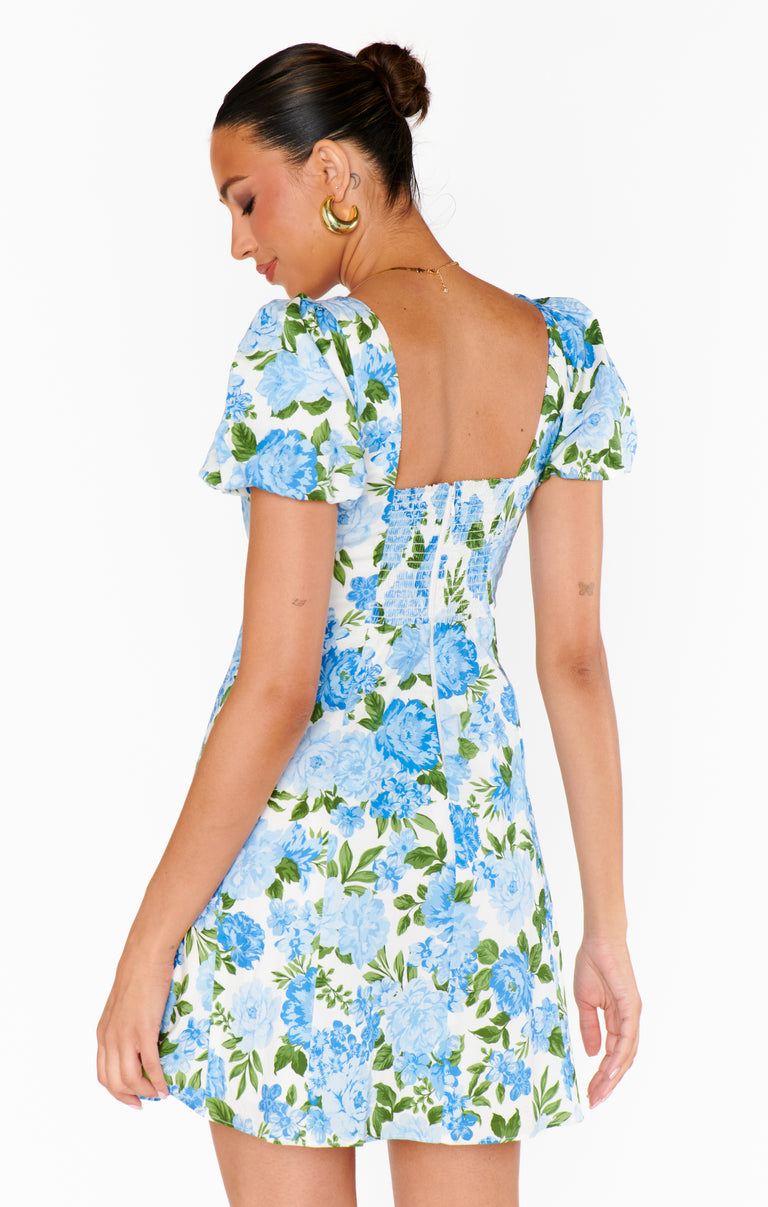 Mia Dress ~ Cottage Floral Blue Show Me Your Mumu Mia Dress ~ Cottage Floral Blue Show Me Your Mumu