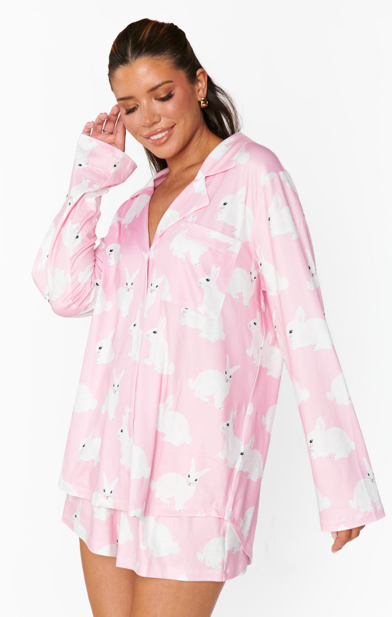 (取寄) ショウ ミー ユア ムームー レディース フェーバリット Pj セット Show Me Your Mumu women Favorite PJ Set Pink Bunnies Favorite PJ Set ~ Pink Bunnies Jersey – Show Me Your Mumu