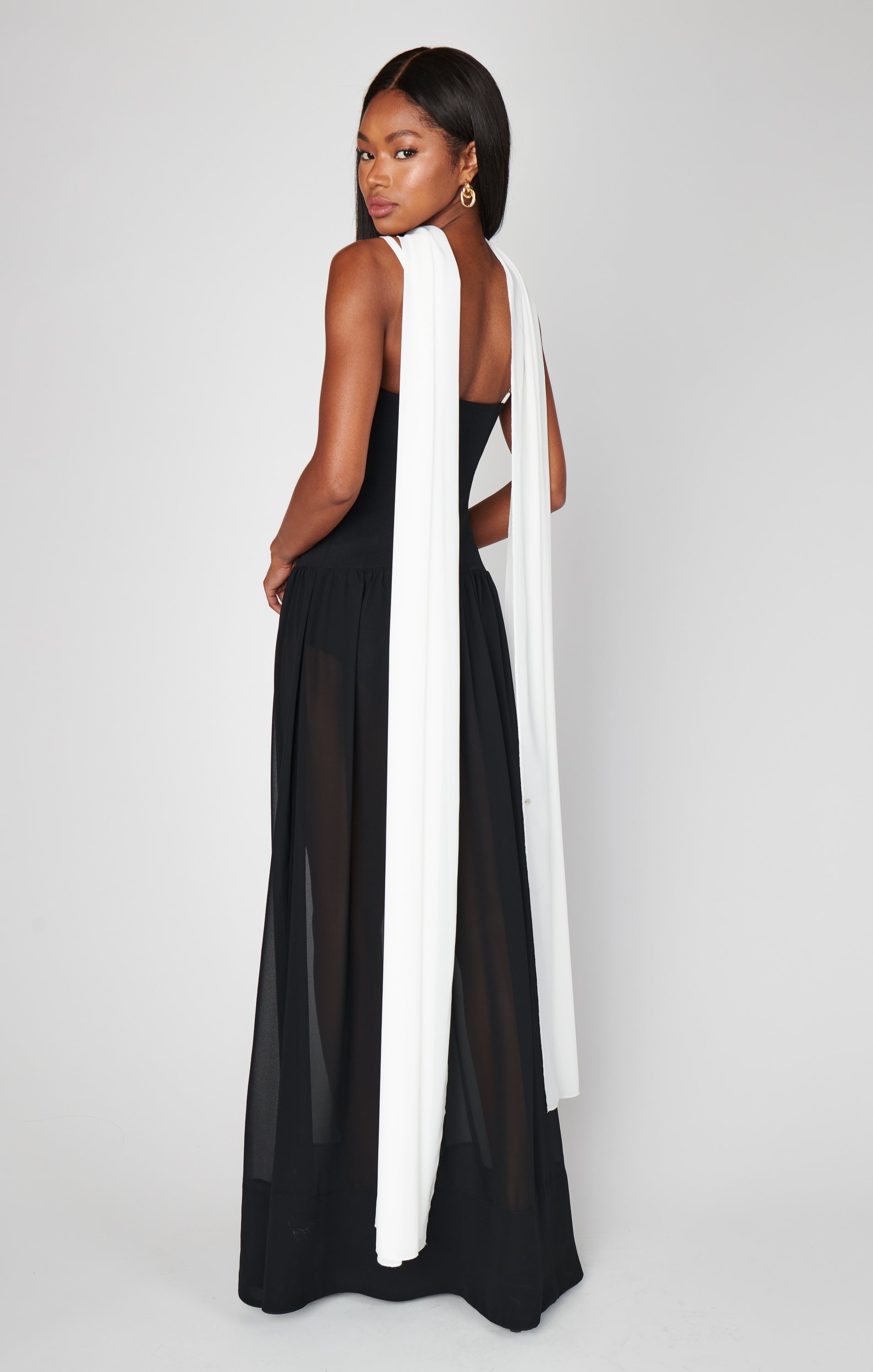 Hepburn Maxi Dress, in Black Tie Colorblock, Size: Large | Show Me Your Mumu | Wedding Attendee Dress Hepburn Maxi Dress, in Black Tie Colorblock, Size: Large | Show Me Your Mumu | Wedding Attendee Dress