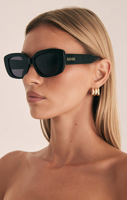 Banbé Eyewear The Illiana Sunglasses ~ Black