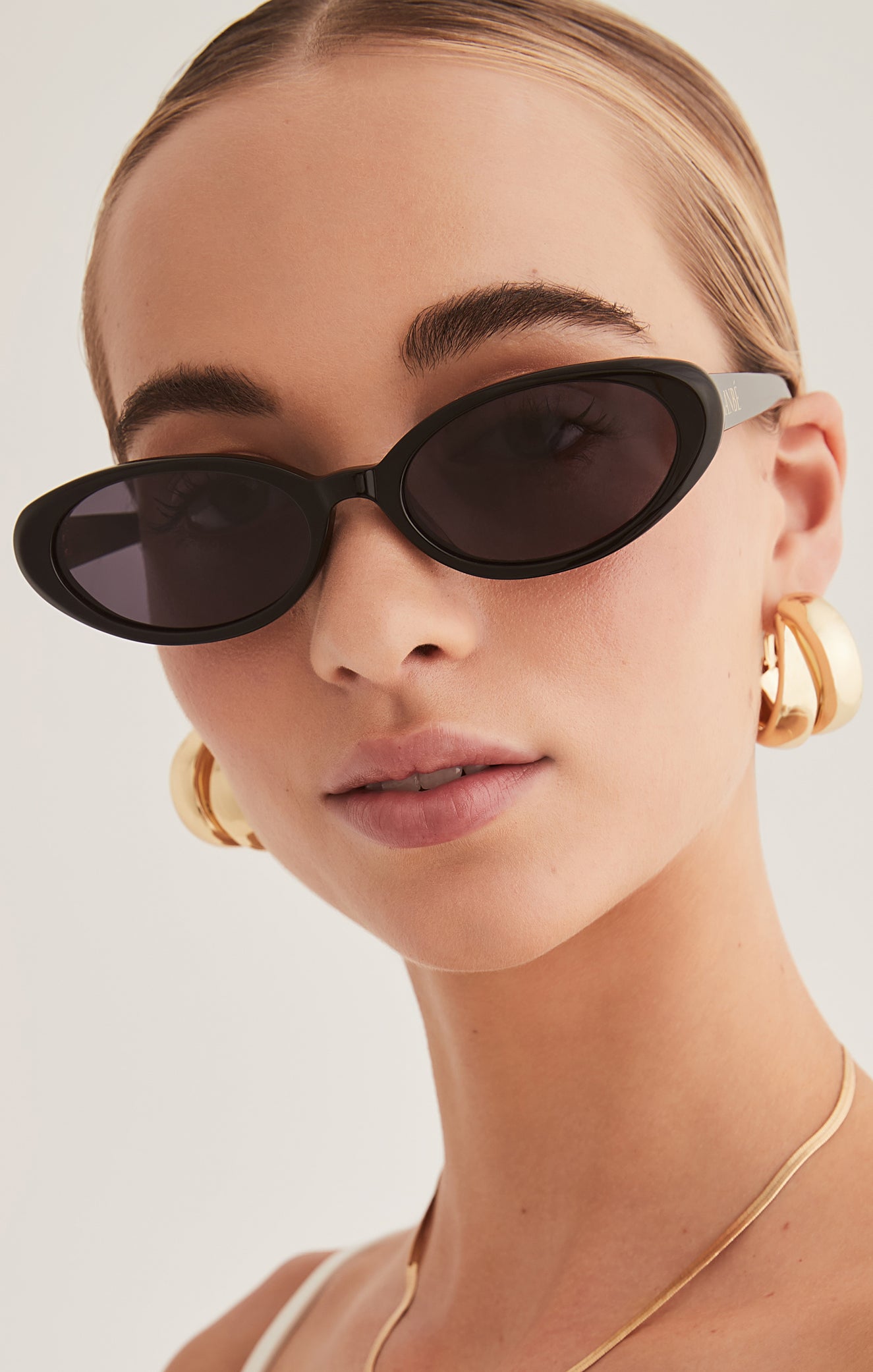 Banbè Eyewear The Iris Sunglasses ~ Black – Show Me Your Mumu Banbè Eyewear The Iris Sunglasses ~ Black – Show Me Your Mumu