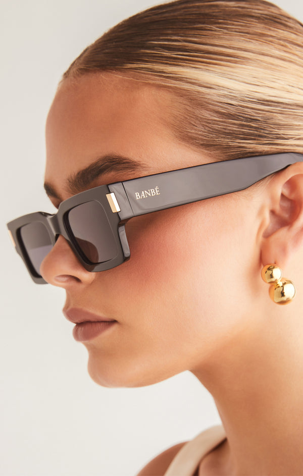 Banbè Eyewear The Sara Sunglasses ~ Black – Show Me Your Mumu