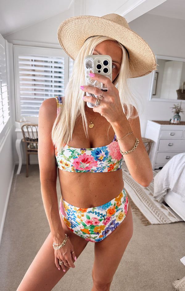 Sail Bottom ~ Ivory Botanical Rib Scrunch – Show Me Your Mumu