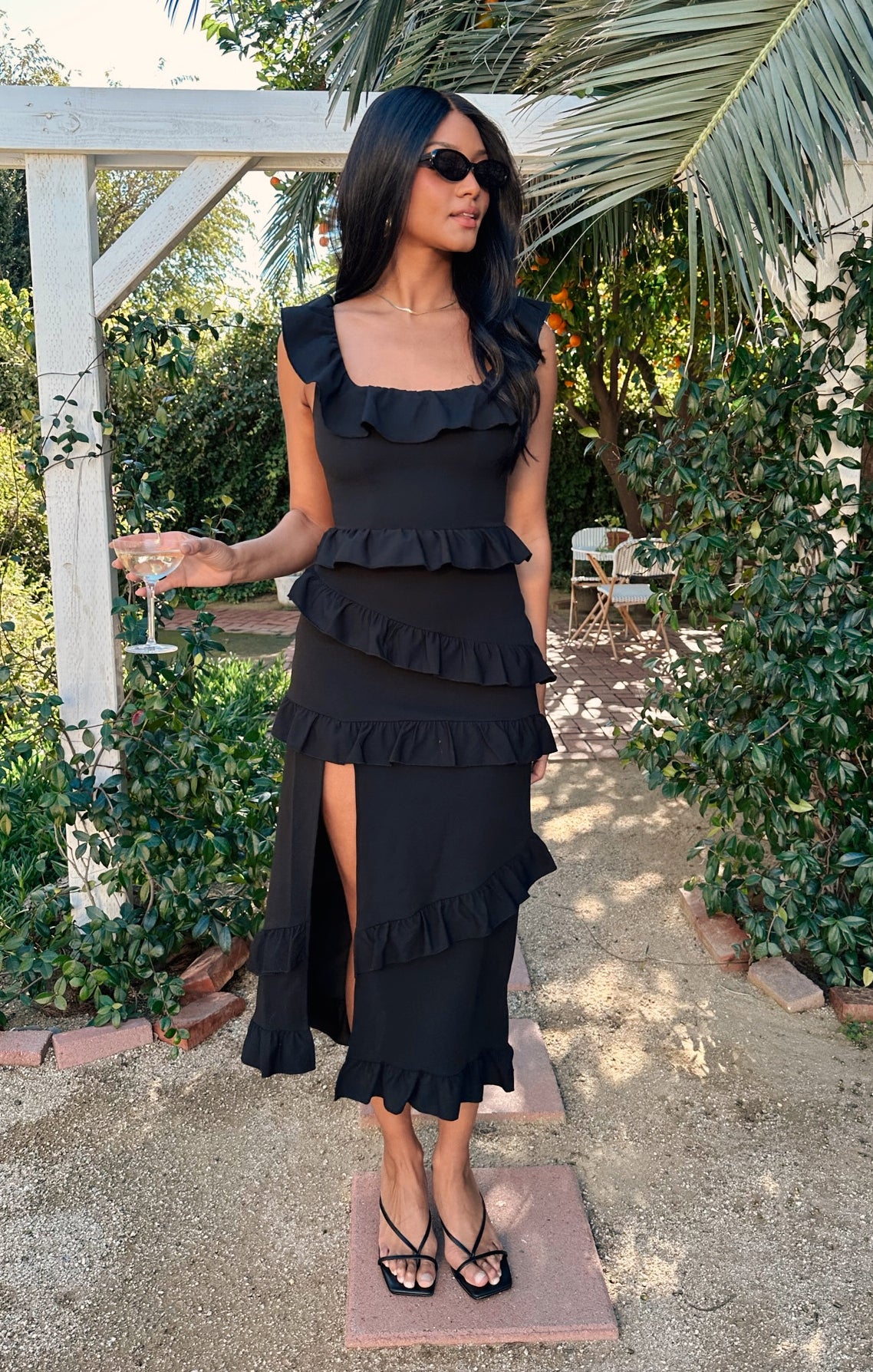 show me your mumu lisa maxi dress in Sage Whether youre walking down the aisle as a bridesmaid or turning heads as a guest show me your mumu black