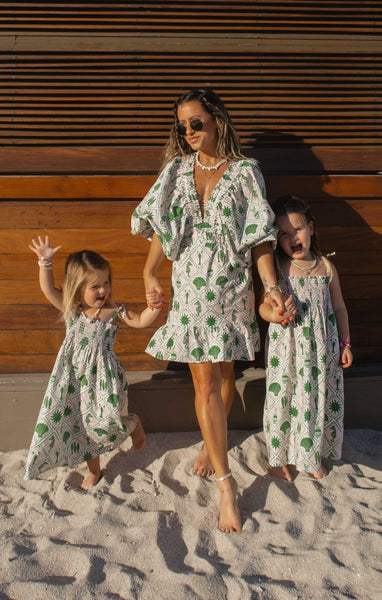 holiday fun dresses Lola Smocked Dress, in Coastal Collage weather approved Short puff Size:M-51-55KG 50% Off Sale Anthracite Striped Linen Shirt