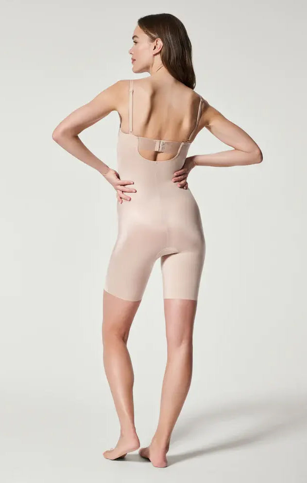 NWT SPANX Suit Your Fancy Strapless Cupped Mid-Thigh Bodysuit, Champagne  Size S